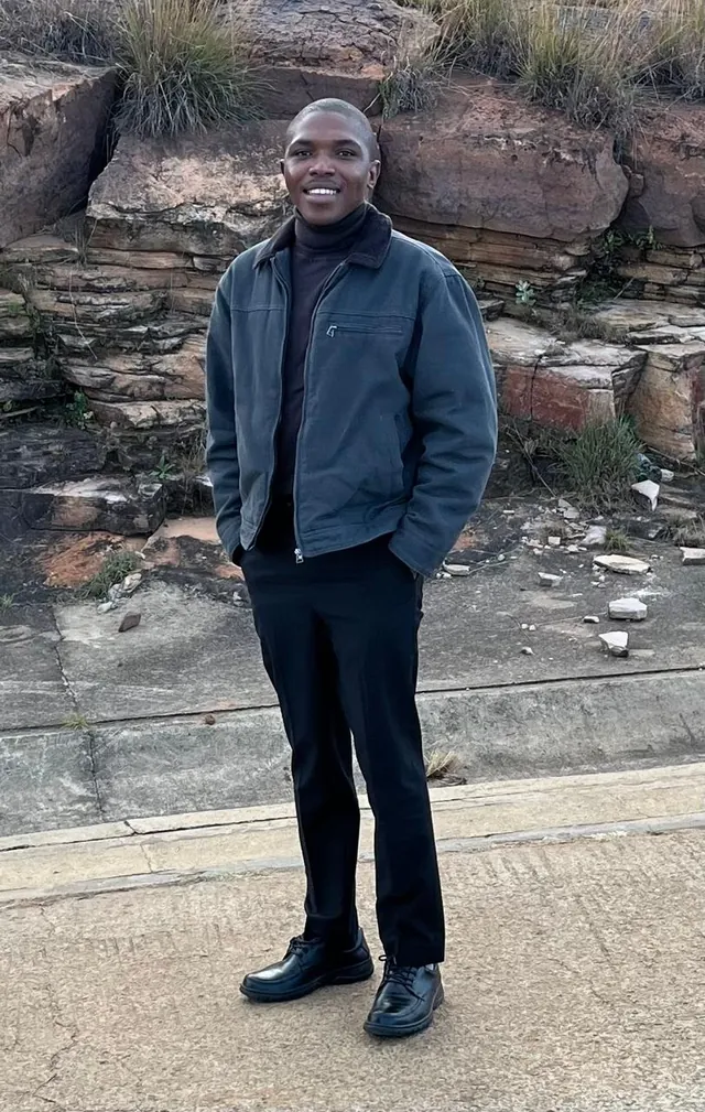 Nhlovo Mdaka